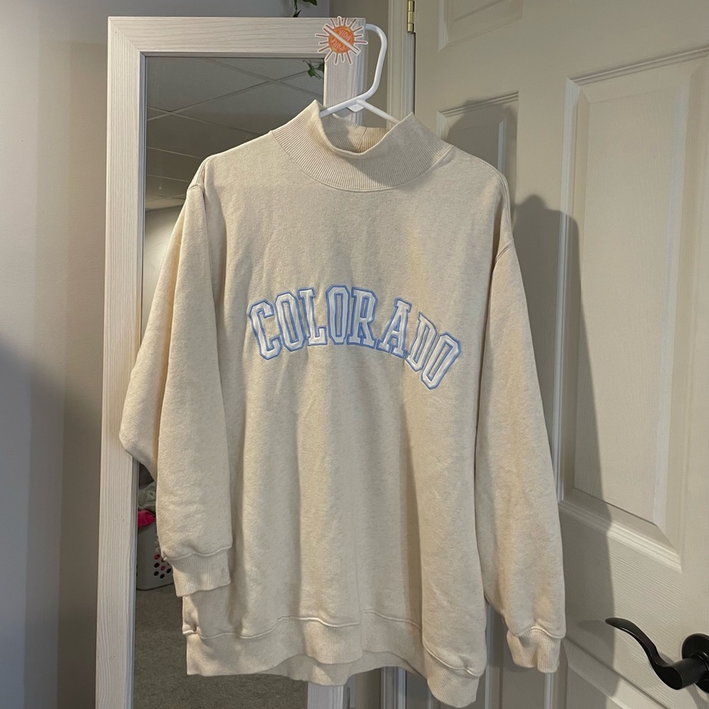 Cute Aerie Colorado sweatshirt